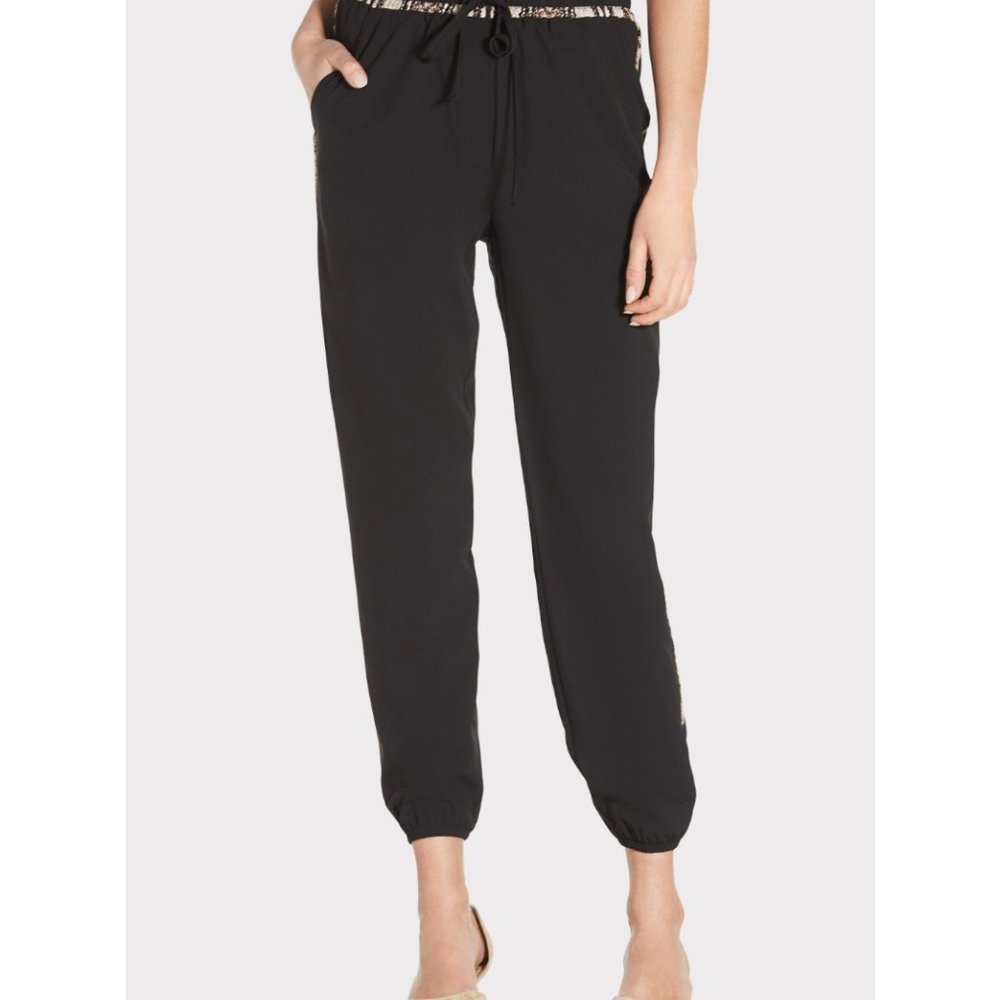 NWT Evereve Allison Joy Liza Snake Side Piped Jogger